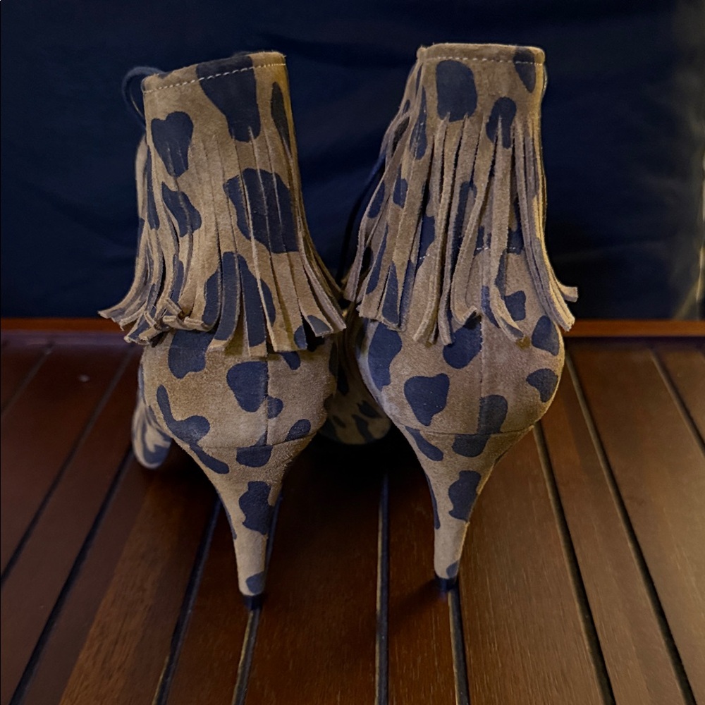 Saint Laurent Anita Brown Leopard Print Heeled Boots - Picture 6 of 6